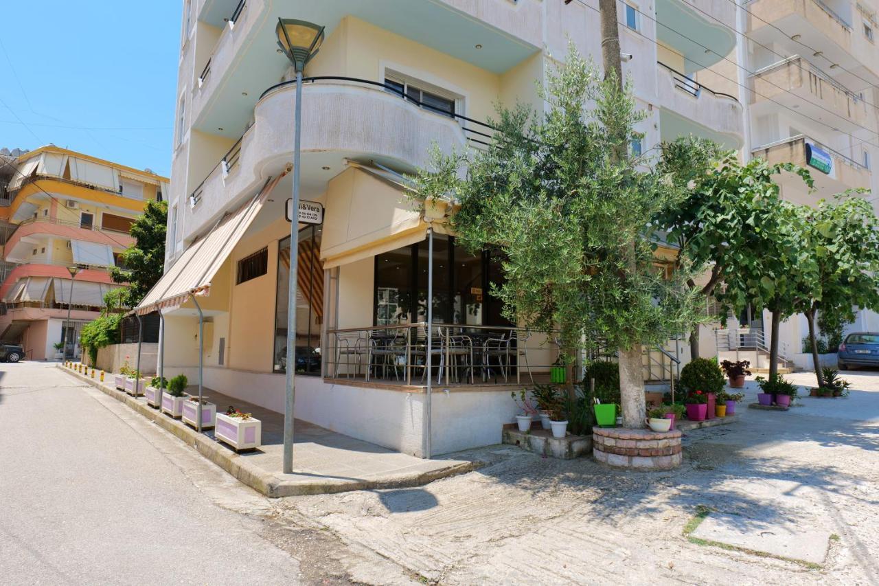 Hotel Adi-Vera Sarande Exterior photo